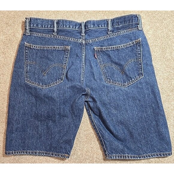Levi's 505 Straight Fit Jean Denim Shorts Med Blue Wash Preppy Dad Men's Size 38 - Picture 1 of 9